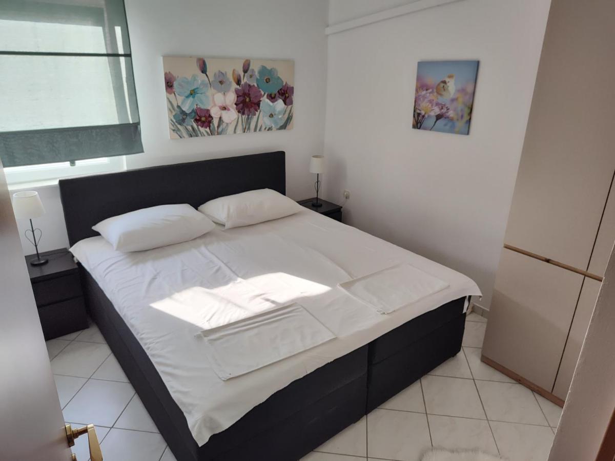 Apartment Edith's Olive Garden Vir