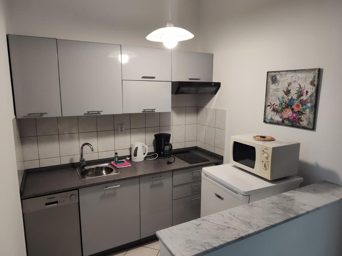 Edith's Olive Garden Apartment